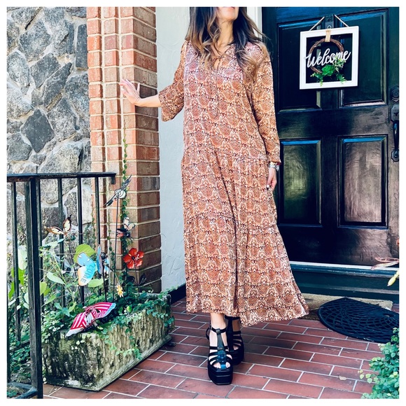 13 Beautiful Fabulous Geometric Printed Long sleeve dress - Picture 1 of 9
